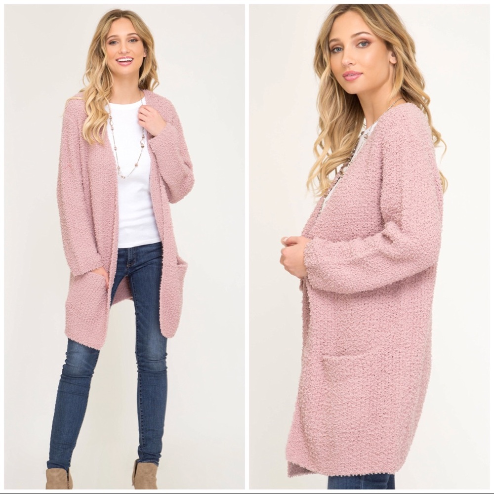 Cozy soft Rose popcorn long cardigan. - Picture 2 of 8
